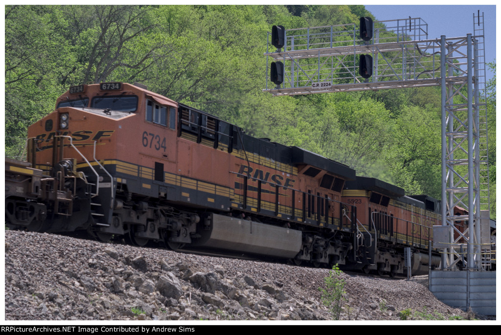 BNSF 6734, 5523